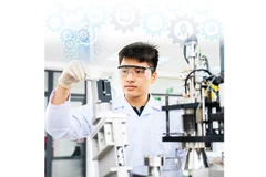 Nhiều trường đại học đã mở rộng chương trình đào tạo ngành vật liệu tiên tiến và công nghệ Nano. Ảnh: ĐẠI HỌC PHENIKAA