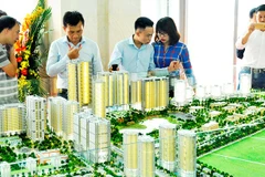 Các doanh nghiệp bất động sản luôn cần vốn để duy trì hoạt động sản xuất, kinh doanh. Ảnh: BẮC SƠN