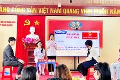 Giáo dục kiến thức về Luật Hôn nhân và Gia đình cho học sinh Trường THPT Hoàng Văn Thụ (Uông Bí, Quảng Ninh).