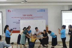 Tập huấn triển khai mô hình GBV tại Quảng Bình. Ảnh: VĂN BAN