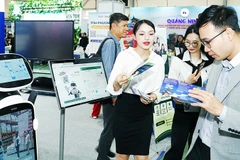 Kinh tế số và đổi mới sáng tạo phát triển mạnh mẽ tạo nhiều không gian cho tăng trưởng. Ảnh: SONG ANH