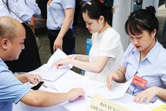 Thị trường lao động duy trì đà hồi phục