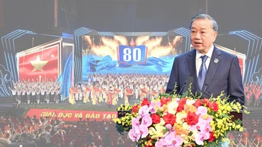 Sáng 5/9/2025, tại Hà Nội, Tổng Bí thư Tô Lâm phát biểu tại Lễ kỷ niệm 80 năm truyền thống ngành Giáo dục; đón nhận Huân chương Lao động hạng Nhất và khai giảng năm học mới 2025-2026. (Ảnh: ĐĂNG KHOA)