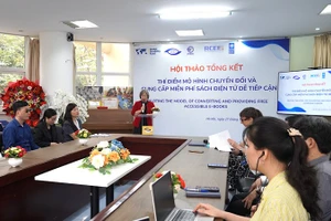 Toàn cảnh Hội thảo tổng kết thí điểm mô hình chuyển đổi và cung cấp miễn phí sách giáo khoa điện tử dễ tiếp cận cho học sinh khuyết tật chữ in.