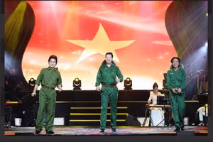 Tam ca nhạc đỏ Trọng Tấn - Đăng Dương - Việt Hoàn.