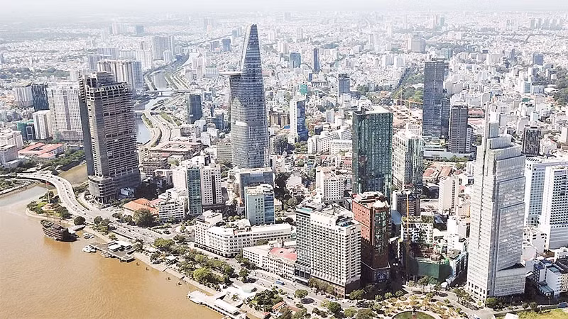 Thành phố Hồ Chí Minh hôm nay. (Ảnh HOÀNG TRIỀU)