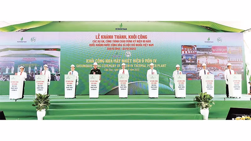 Khởi công Nhà máy nhiệt điện Ô Môn IV do Nhật Bản đầu tư.