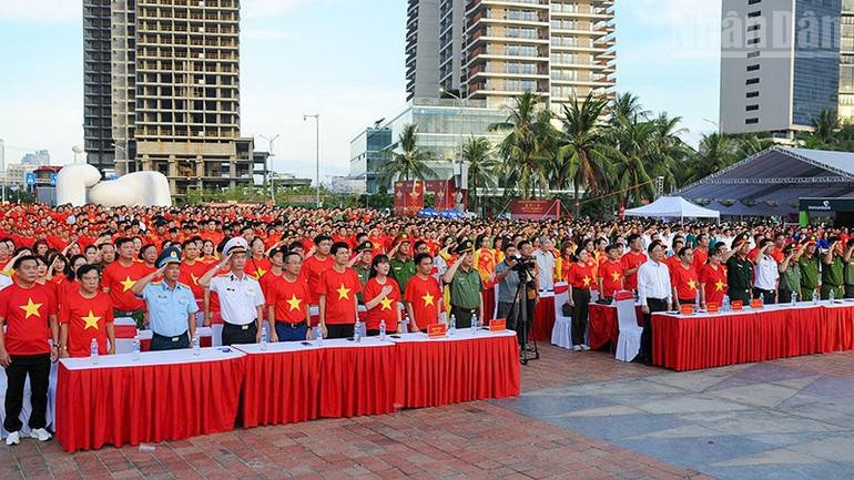 Toàn cảnh tại Đà Nẵng ndo_tr_7.jpg