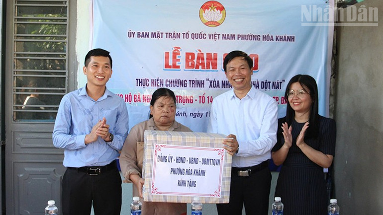 Ngôi nhà mới kiên cố giúp các gia đình an cư. ndo_tr_nha-tam-2.jpg
