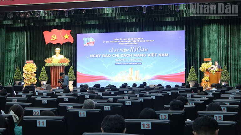 Lễ kỷ niệm được tổ chức long trọng. ndo_tr_img-6402.jpg