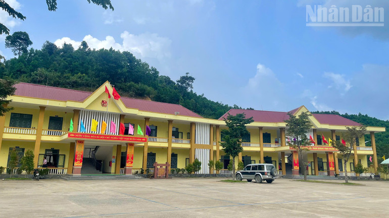 Xã Trà Tập đầu tư cơ sở hạ tầng đáp ứng nhiệm vụ cải cách hành chính và chuyển đổi số. ndo_tr_a5.jpg
