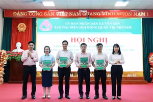 Ra mắt Ban đại diện Hội đồng quản trị Ngân hàng Chính sách xã hội xã Yên Sơn.
