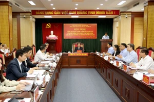 Đoàn kiểm tra, giám sát của Bộ Chính trị, Ban Bí thư làm việc với Ban Thường vụ Tỉnh ủy Tuyên Quang.