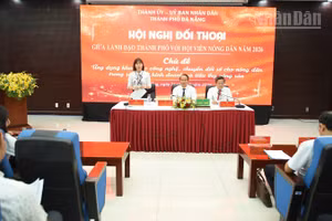 Thành phố đối thoại, lắng nghe những tâm tư, nguyện vọng, đề xuất, kiến nghị của hội viên, nông dân. (Ảnh: THANH TÂM)