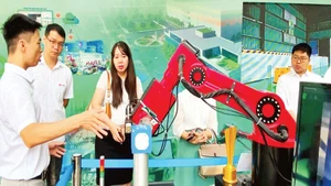 Đổi mới sáng tạo, ứng dụng khoa học, công nghệ đang tạo ra những bước đột phá trong sản xuất, kinh doanh.