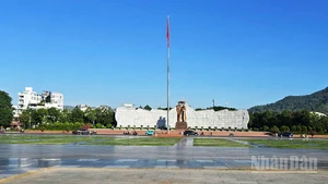 Quảng trường Nguyễn Tất Thành, nơi sẽ diễn ra chương trình "Cùng Việt Nam tiến bước".