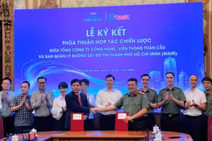 Ban Quản lý Đường sắt đô thị Thành phố Hồ Chí Minh (MAUR) và Tổng Công ty Công nghệ-Viễn thông Toàn cầu (GTEL) tổ chức Lễ ký kết Bản ghi nhớ hợp tác nghiên cứu tích hợp hệ thống và tiếp nhận chuyển giao công nghệ trong mạng lưới đường sắt đô thị. (Ảnh: VÕ LÊ)