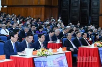 Đồng chí Phạm Minh Chính, Ủy viên Bộ Chính trị, Thủ tướng Chính phủ và các đồng chí lãnh đạo, nguyên lãnh đạo Đảng, Nhà nước , các đại biểu tham Đại hội đại biểu Đảng bộ tỉnh Thanh Hóa lần thứ XX, nhiệm kỳ 2025-2030. (Ảnh: TRẦN HẢI)