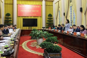 Quang cảnh phiên họp. 