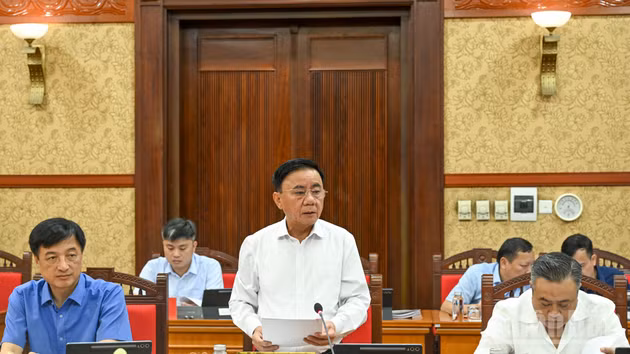 Thường trực Ban Bí thư Trần Cẩm Tú, Trưởng Ban Chỉ đạo chủ trì hội nghị. (Ảnh: DUY LINH)
