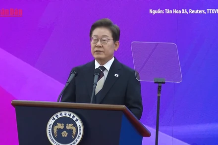 [Video] Tân Tổng thống Hàn Quốc cam kết khôi phục đối thoại với Triều Tiên