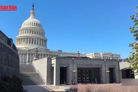 [Video] Thượng viện Mỹ bác dự luật ngân sách chính phủ 