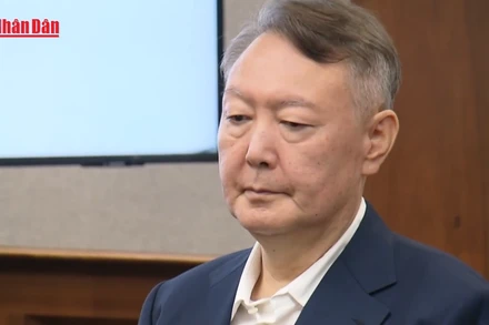 [Video] Tòa Hàn Quốc gia hạn tạm giam cựu Tổng thống Yoon Suk Yeol 