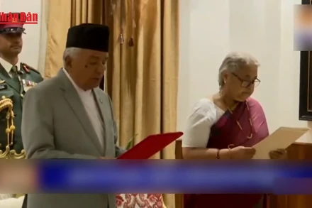 [Video] Nepal có nữ Thủ tướng lâm thời 