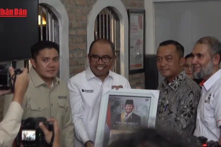 [Video] Indonesia triển khai gói hỗ trợ tiền mặt kỷ lục cho 140 triệu dân