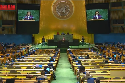 [Video] Các nước lớn bị chỉ trích phá vỡ cam kết khí hậu, Nga nâng mục tiêu giảm phát thải