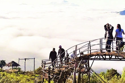 Điểm săn mây xã Pà Cò.