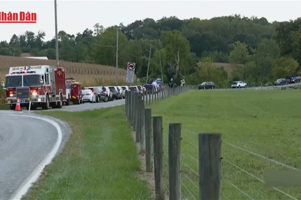 [Video] Xả súng tại Mỹ khiến 5 cảnh sát thương vong