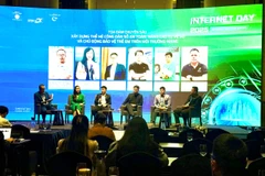 Tọa đàm chuyên sâu “Xây dựng thế hệ công dân số an toàn: Nâng cao tự vệ số và chủ động bảo vệ trẻ em trên môi trường mạng” trong khuôn khổ Vietnam Internet Day 2025.