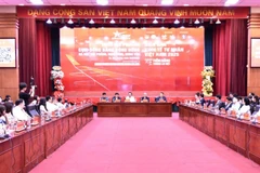 Quang cảnh Phiên đối thoại địa phương - Cụm đồng bằng sông Hồng.