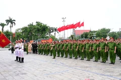 Các lực lượng Công an thành phố Hải Phòng ra quân thực hiện đợt cao điểm tấn công, trấn áp tội phạm, bảo đảm an ninh, trật tự phục vụ Đại hội Đảng các cấp, các hoạt động kỷ niệm, sự kiện chính trị quan trọng trên địa bàn thành phố.