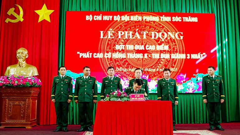 Các đơn vị ký kết giao ước thi đua. a-3.jpg
