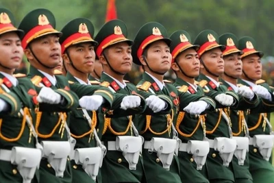 Các quân nhân tham gia hợp luyện diễu binh, diễu hành lần 3. (Ảnh: THẾ ĐẠI)