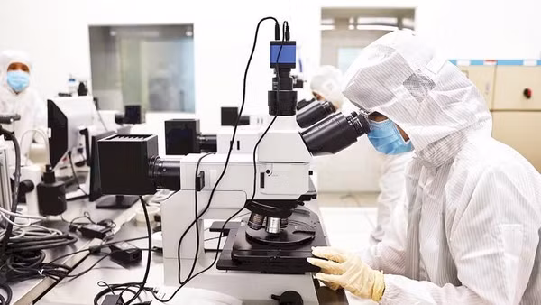 Hoạt động nghiên cứu khoa học tại Trung tâm Nghiên cứu triển khai (SHTP Labs), Khu Công nghệ cao Thành phố Hồ Chí Minh (Ảnh CTV)