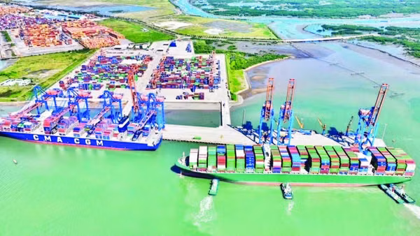 Cảng Cái Mép - Thị Vải, Thành phố Hồ Chí Minh.