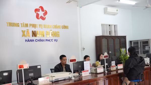 Huế tạm dừng tuyển dụng, điều động và tiếp nhận công chức, viên chức 