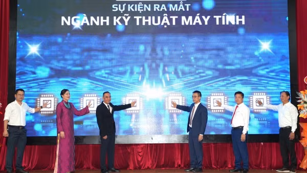 Khoa Kỹ thuật và Công nghệ - Đại học Huế hôm nay ra mắt ngành Kỹ thuật máy tính.
