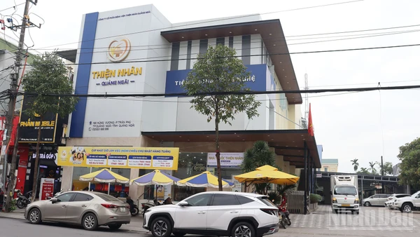 Khu khám cao cấp Thiện Nhân Quảng Ngãi tại 168 Hùng Vương, phường Nghĩa Lộ. 