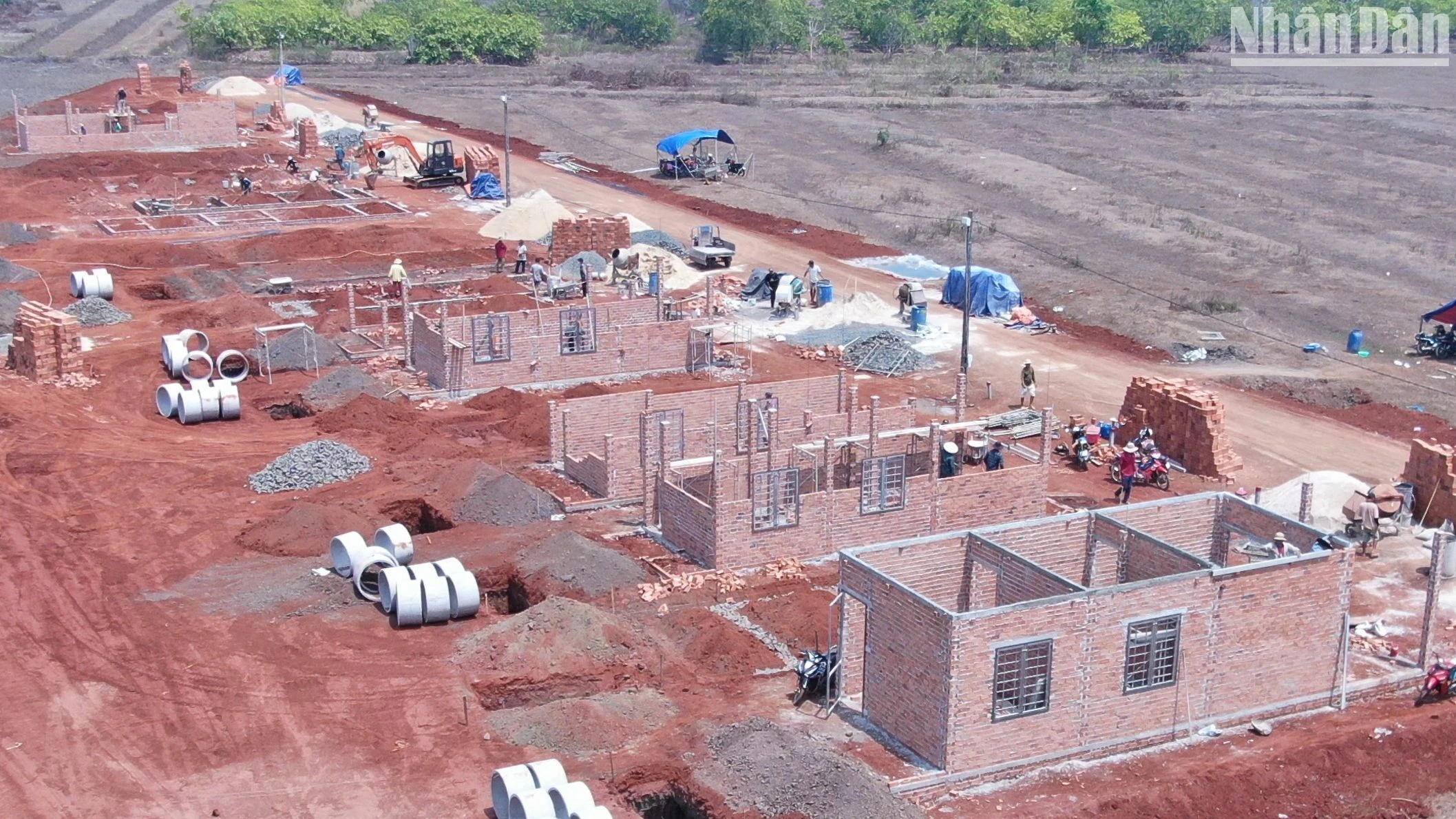 Bình Phước đẩy nhanh tiến độ hoàn thành xóa nhà tạm, nhà dột nát trước ngày 30/4/2025.