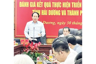 Ban Thường vụ Tỉnh ủy Hải Dương và Ban Thường vụ Thành ủy Hải Phòng họp đánh giá kết quả thực hiện Đề án sáp nhập 2 địa phương.