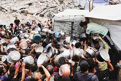 Nạn đói đang bao trùm người dân Dải Gaza. Ảnh: CNN