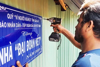 Người nghèo xã Đăk Trôi đã có nơi an cư trước khi mùa mưa đến.