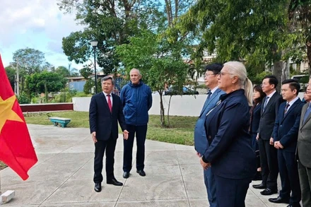 Đại sứ Lê Quang Long phát biểu tại sự kiện. (Ảnh do Đại sứ quán Việt Nam tại Cuba cung cấp)