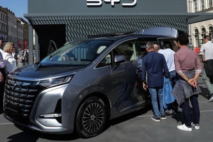 Mẫu xe điện của BYD tại Triển lãm ôtô quốc tế ở Munich, Đức tháng 9/2023. (Ảnh: THX/TTXVN)