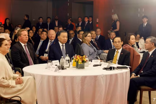 Tổng Bí thư, Chủ tịch nước Tô Lâm và các đại biểu dự Tọa đàm doanh nghiệp Việt Nam-New Zealand. (Ảnh: Thống Nhất/TTXVN)