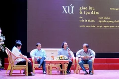 Một cuộc giao lưu và tọa đàm về thơ Trần Lê Khánh.